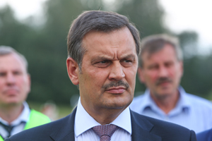 Калинин: Реконструкция трассы М6 позволит привлечь инвестиции в экономику Беларуси