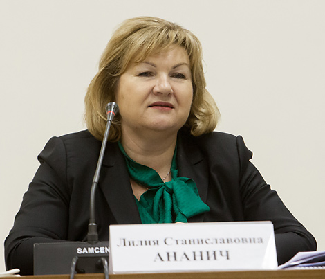 Ананич призывает журналистов глубоко и вдумчиво всматриваться в развитие страны