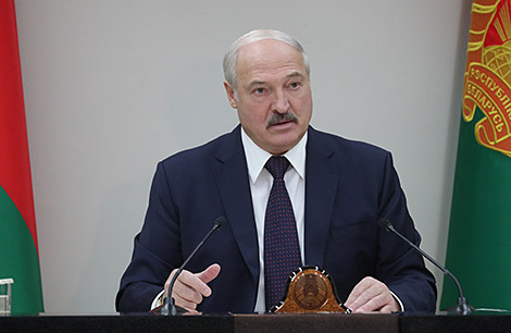 Лукашенко: надо сохранить независимую страну