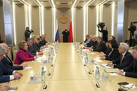 Матвиенко высказалась за углубление равноправного сотрудничества Беларуси и России