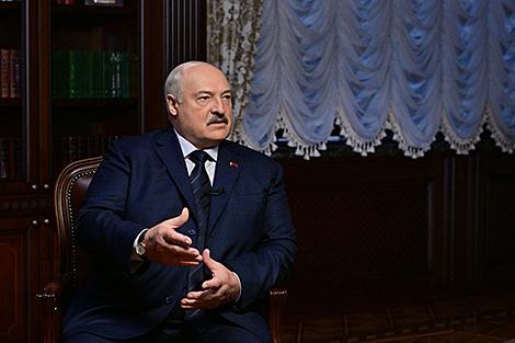 Лукашенко: мы не договариваемся с американцами за спиной у России
