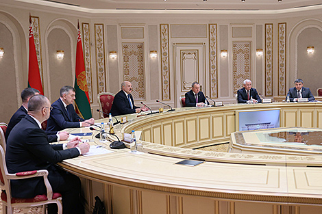 Лукашенко о давлении на Беларусь и Россию: мы не просто выстоим, а возродимся, как феникс из пепла