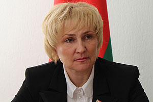 Добрынина: Бюджет Беларуси на 2016 год направлен на сохранение макроэкономической и социальной стабильности