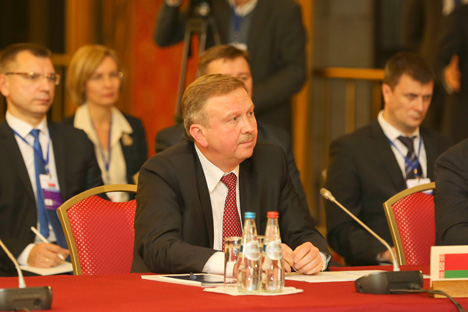 Кобяков: Страны ЕАЭС смогли в значительной мере продвинуться к стратегическим целям союза