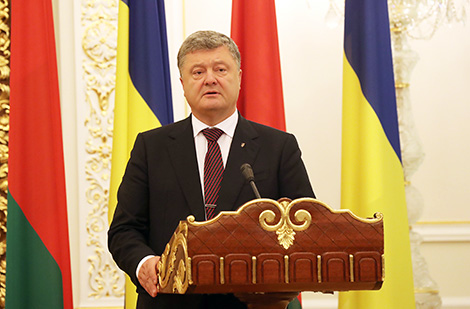 Порошенко: Минские договоренности являются безальтернативным документом деэскалации конфликта в Украине