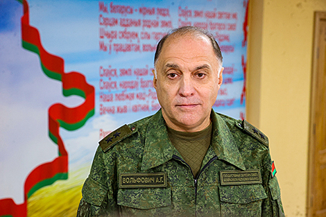 Вольфович: повторение венесуэльского сценария в Беларуси невозможно