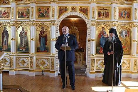 Лукашенко соседям Беларуси: давайте беречь мир и жить дружно