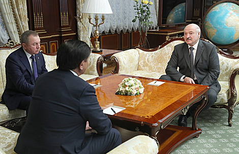 Лукашенко анонсировал свой скорый визит в Казахстан