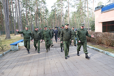 Как формируется и какие задачи будет выполнять народное ополчение, рассказал Вольфович