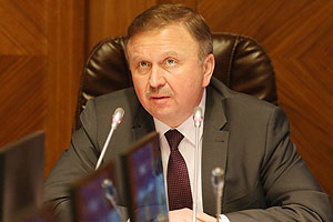 Кобяков: Проект программы деятельности правительства направлен на восстановление сбалансированного роста экономики