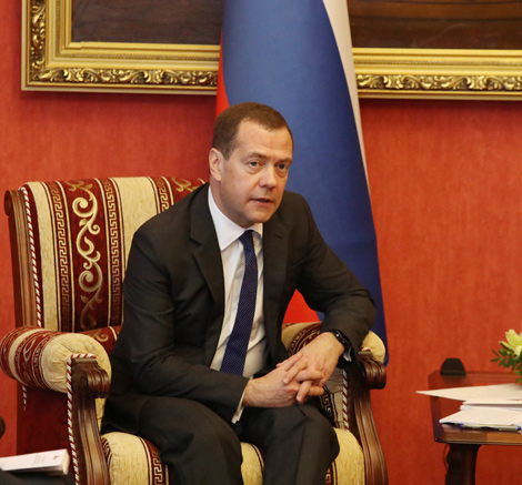 Медведев: В СГ будут обеспечены равные права белорусов и россиян на трудоустройство и образование