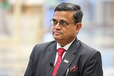 India particularly interested in Belarusian furniture, timber, dairy products, BelAZ haul trucks