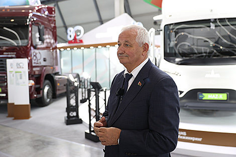 Parkhomchik discusses cooperation with Russia’s Novosibirsk Oblast, Tatarstan