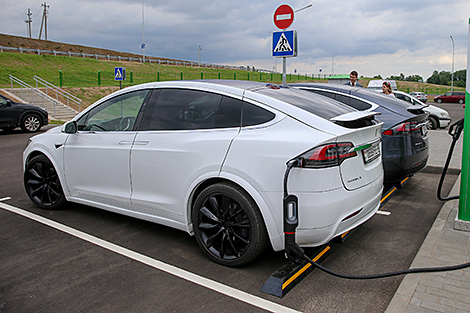 Number of electric cars in Belarus past 2,500