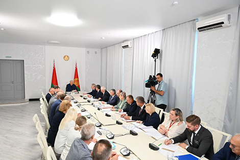 Lukashenko names those responsible for domestic demand