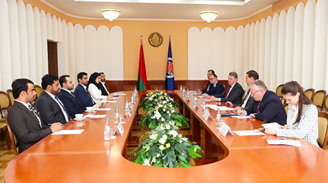 Belarus, Oman discuss stronger business ties