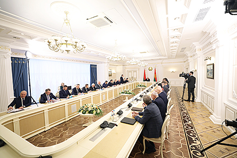Lukashenko wants profound upgrade of business ecosystem