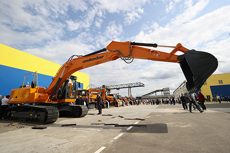 Belarus’ Amkodor to ship batch of machines to Russia’s Primorsky Krai