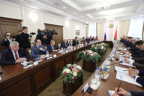 Belarus' vice premier discusses cooperation with Russia's  Arkhangelsk Oblast