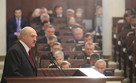 Lukashenko displeased with unreasonably long modernization of large enterprises