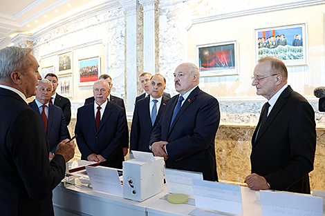 Lukashenko urges closer cooperation with Russia in microelectronics
