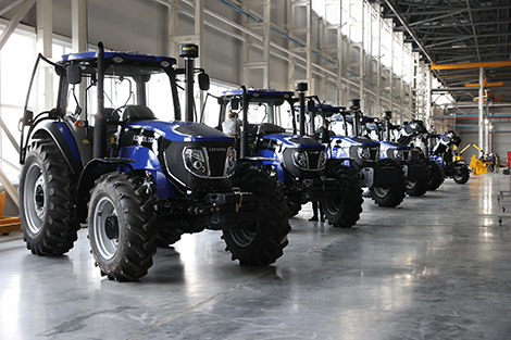 Belarus, Pakistan mulling over joint assembling of Belarusian tractors