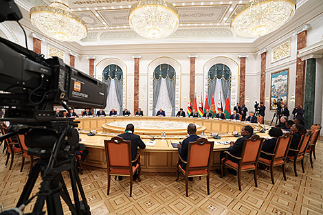 Lukashenko: Belarus can become a reliable partner for Zimbabwe in technology implementation