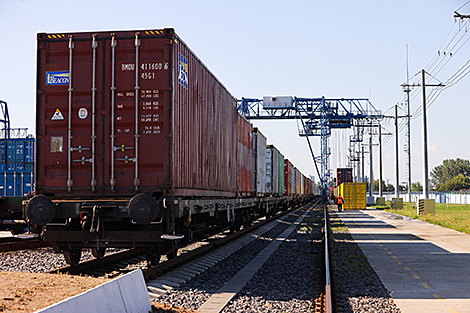 Belarus' Industry Ministry companies enter new markets in 2024
