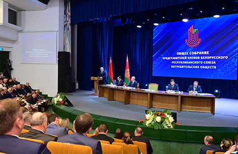 Lukashenko recommends Belkoopsoyuz to promote its own production