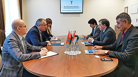 Belarus, Tajikistan discuss cooperation prospects in light, food industries