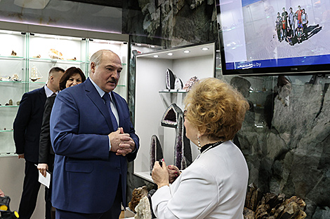 Lukashenko shown educational innovations at BSU