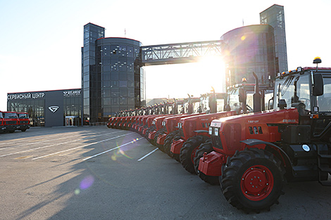 Belarusian MTZ delivers around 80 tractors to St. Petersburg in January-June 2025