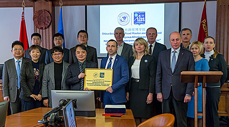 Belarus, China launch project to develop nanoelectronic sensors