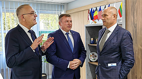Italian chargé d'affaires calls for upgrading relations with Belarus