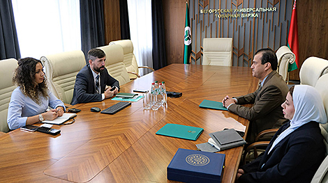 Belarusian commodity exchange seeks to enhance cooperation with Oman