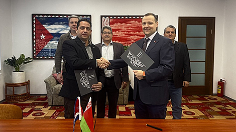 Minsk Motor Plant signs long-term supply agreement with Cuba