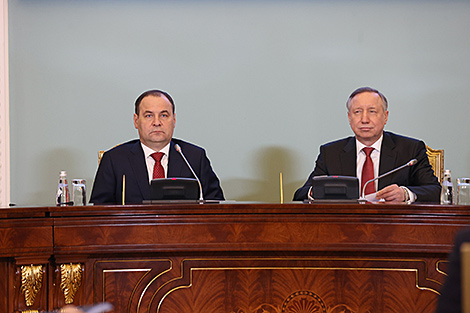 Belarus, St Petersburg ink agreements on cooperation in economy, science, pharmaceutics