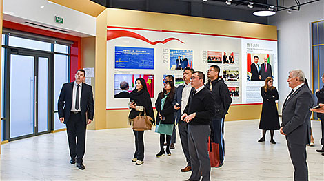 China-Belarus Industrial Park Great Stone hosts Hong Kong delegation