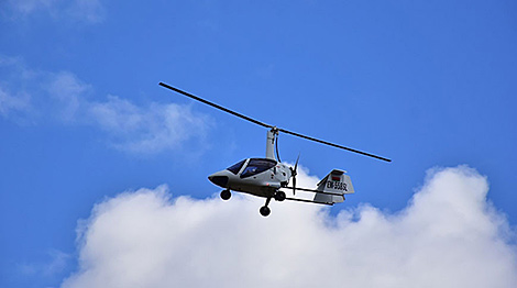 China-Belarus industrial park Great Stone company demonstrates UAVs in flight