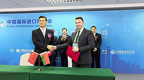 Belarusian companies sign contracts in Shanghai to deliver petrochemical products