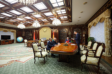 Lukashenko: Tax system should be fair