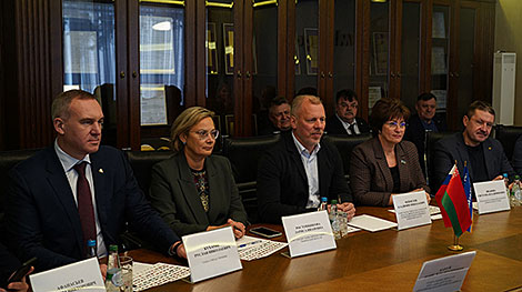 Belarusian Amkodor, Russian Tyumen Oblast discuss cooperation