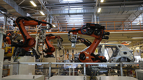 Lukashenko wants serial production of electric vehicles to begin by 1 January 2025