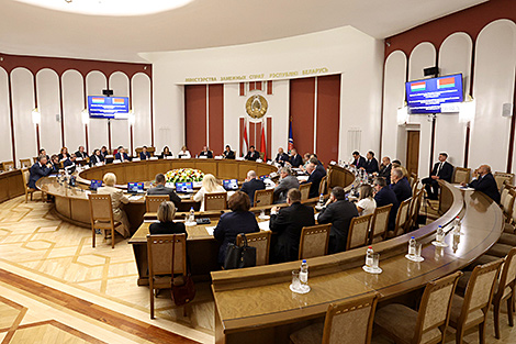 Szijjarto: Dialogue helps prevent many calamities