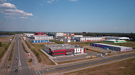 Midea Group delegation visits China-Belarus Industrial Park Great Stone