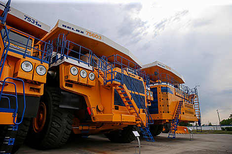 Heavy trucks made by Belarusian BelAZ exported to 20 countries so far this year