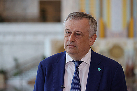 Governor: Regions of Russia, Belarus should work harder and do better against all odds