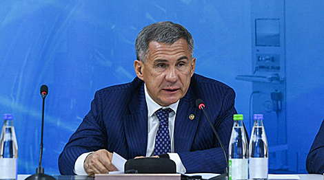 Tatarstan head praises Belarus’ engineering products at expo in Kazan