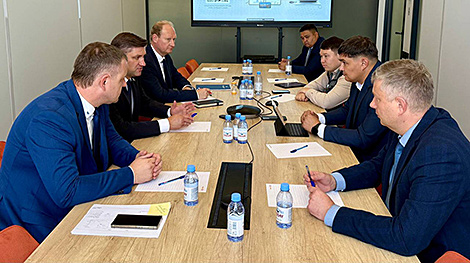 Belarus forging ties with Kazakhstan’s auto components company