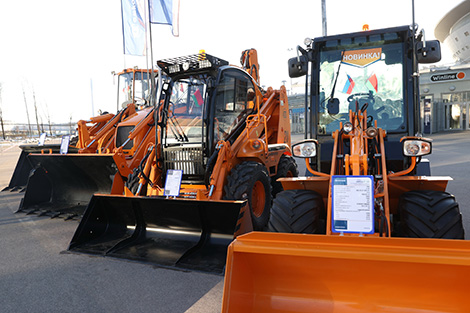 Most popular models of Amkodor machinery on display in Lipetsk Oblast